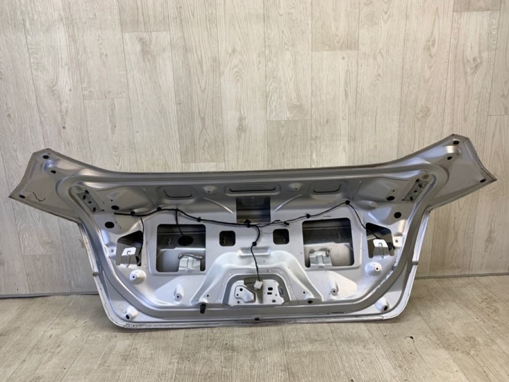 CP9Z-5440110-AA | Кришка багажника FORD FOCUS 10-18 - Фото 4