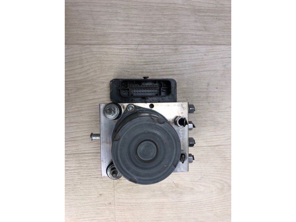 68225335AA | Блок ABS JEEP CHEROKEE 14-