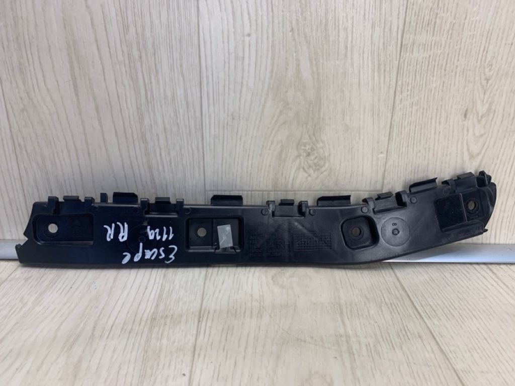 GJ5Z-17D942-B | Кронштейн заднего бампера прав. FORD ESCAPE 12-19 - Фото 2