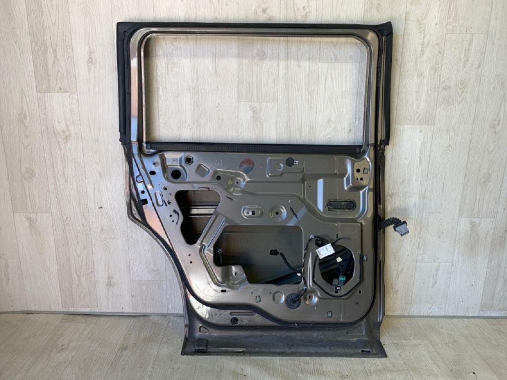 8A8Z-7424631-A | Двері задн. лів. FORD FLEX 08-19 - Фото 4