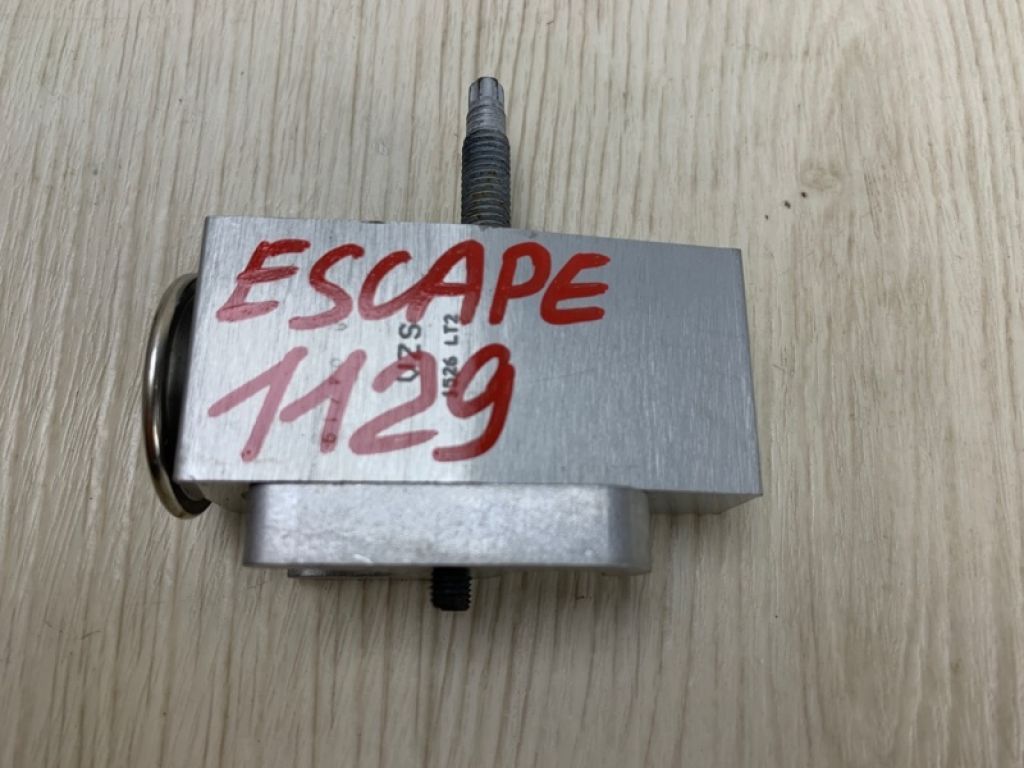 GV6Z-19849-A | Клапан кондиционера FORD ESCAPE 12-19