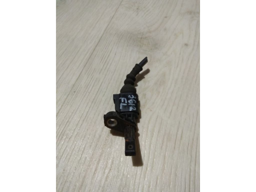 WHT 003 857 | Датчик ABS передн. лів. VOLKSWAGEN PASSAT B7 11-15