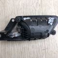 5C6 839 114 B ZNX | Ручка дверей внутрішня задн. прав. VOLKSWAGEN JETTA USA 10-17 - Прев'ю 2