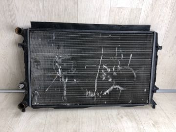 Радіатор основний VOLKSWAGEN JETTA USA 10-17