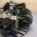 0A4 300 052 S | МКПП VOLKSWAGEN JETTA USA 10-17 - Превью 12