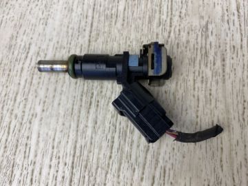 Форсунка паливна VOLKSWAGEN BEETLE 11-19