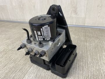 Блок ABS VOLKSWAGEN BEETLE 11-19