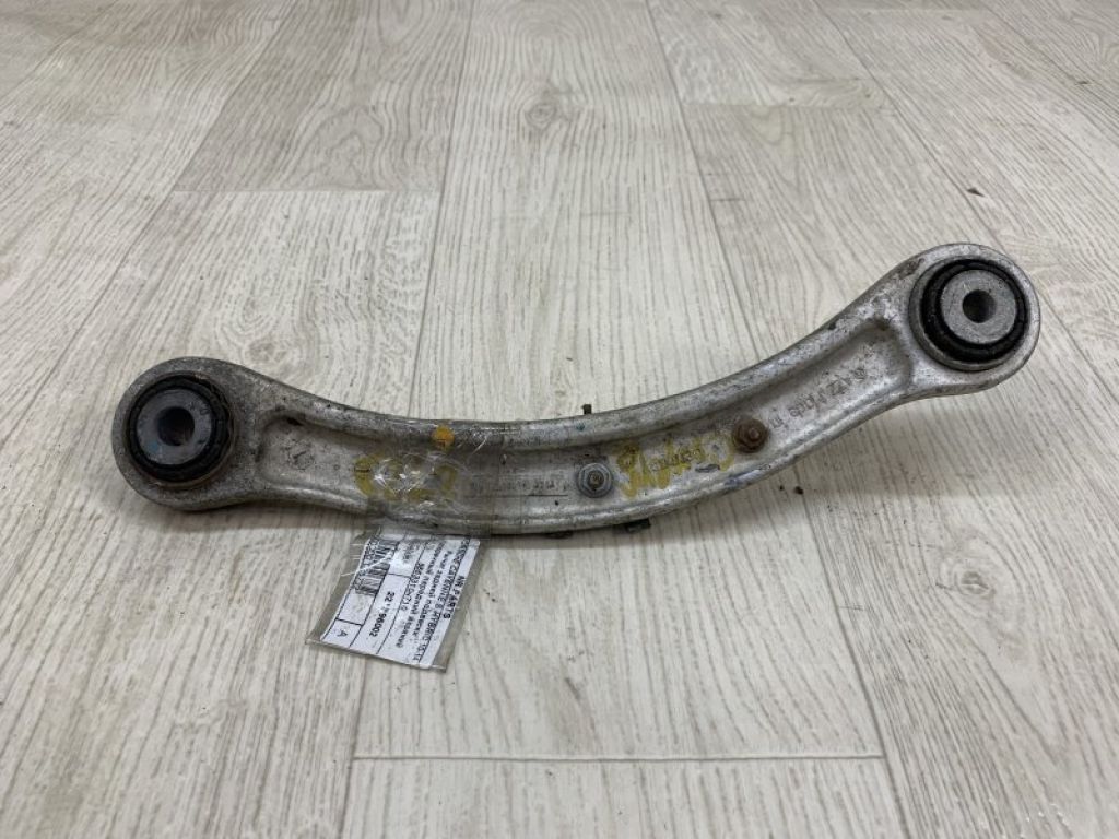 95533104710 | Важіль задньої підвіски поперечний верхній PORSCHE CAYENNE 10-18