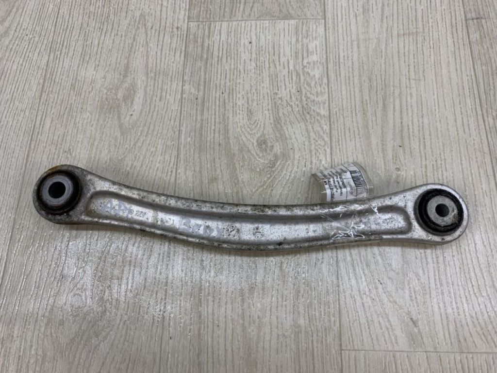 95533105000 | Важіль задньої підвіски поперечний верхній PORSCHE CAYENNE 10-18