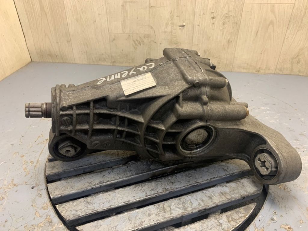 958 350 010 20 | Редуктор задній PORSCHE CAYENNE 10-18