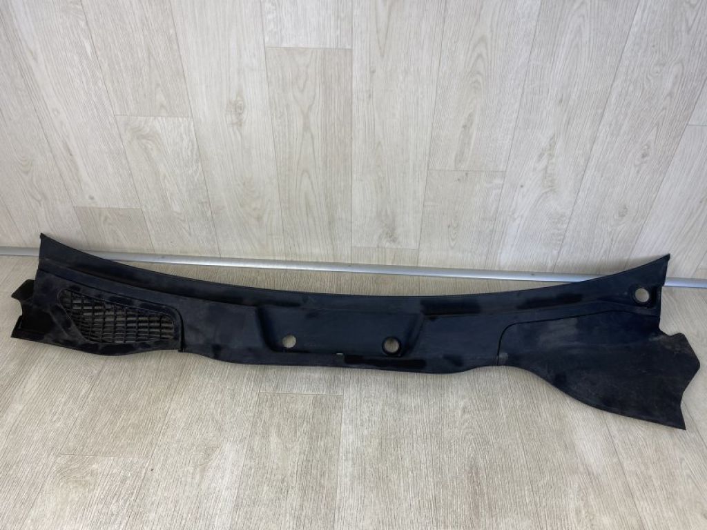 958 572 564 01 | Пластик под лобовое стекло / Жабо PORSCHE CAYENNE 10-18