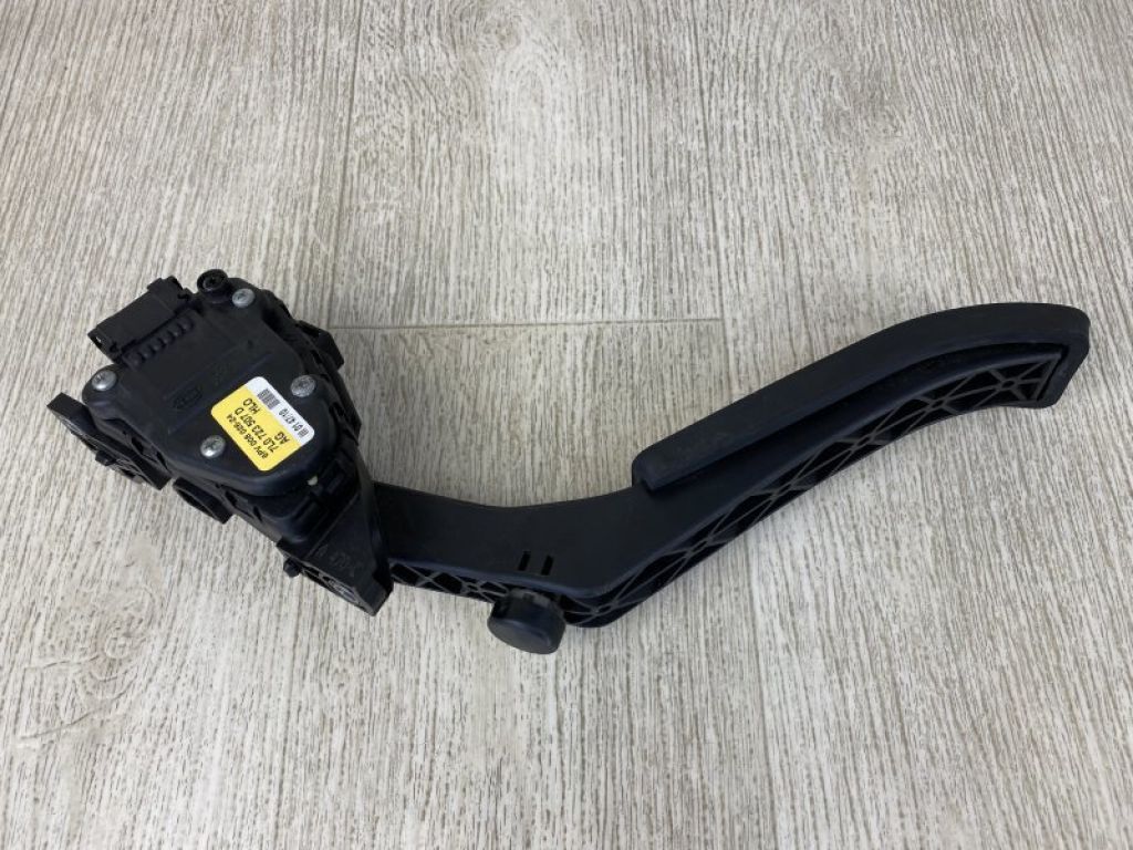 955 423 023 40 | Педаль газу PORSCHE CAYENNE 10-18 - Фото 3