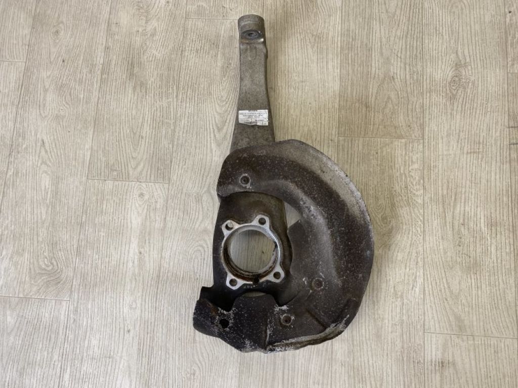 958 341 155 00 | Кулак поворотний передн. лів. PORSCHE CAYENNE 10-18