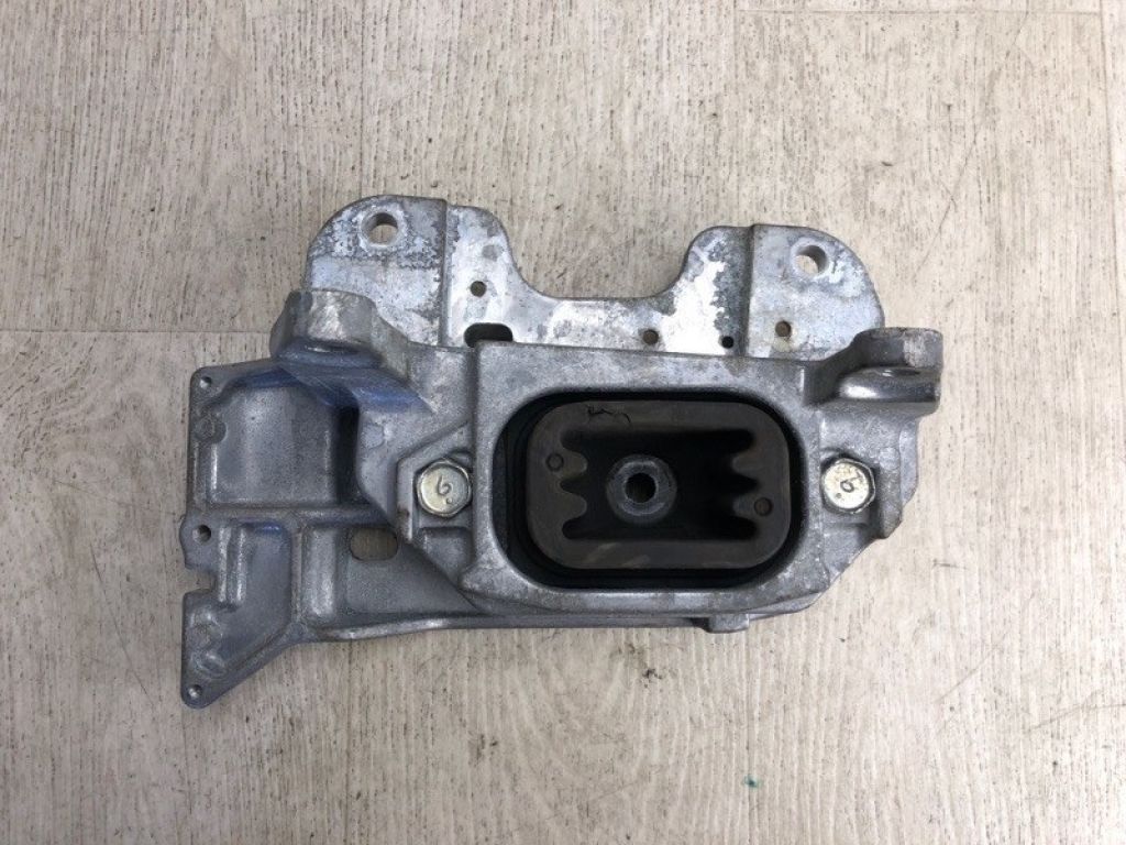 11220-1KG0A | Подушка АКПП NISSAN SENTRA B17 12-21