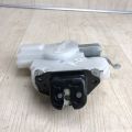 90500-9NC0A | Замок кришки багажника NISSAN PATHFINDER R52 12-21 - Прев'ю 2