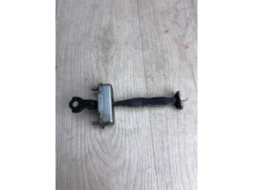 Обмежувач дверей задн. NISSAN PATHFINDER R52 12-21