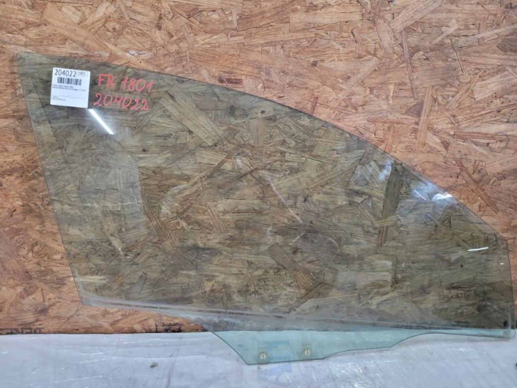 BP4K-58-511A | Скло дверей передн. прав. MAZDA 3 BK 03-08