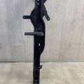 62296-3KA0A | Кронштейн замка капота NISSAN PATHFINDER R52 12-21 - Превью 2