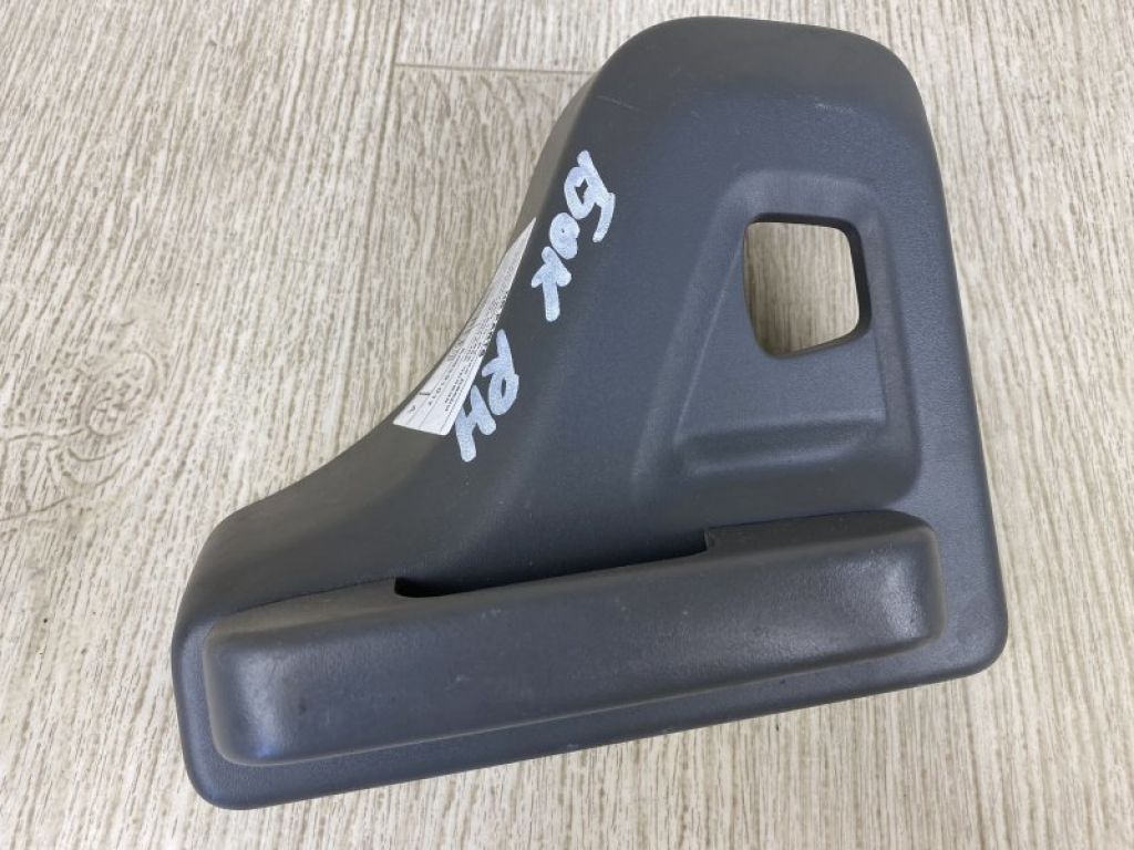 82670-4AJ0A | Ручка двери внутренняя прав. NISSAN NV200 USA 13-