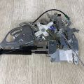 82504-3LM1C | Механизм замка двери сдвижной прав. NISSAN NV200 USA 13- - Превью 3