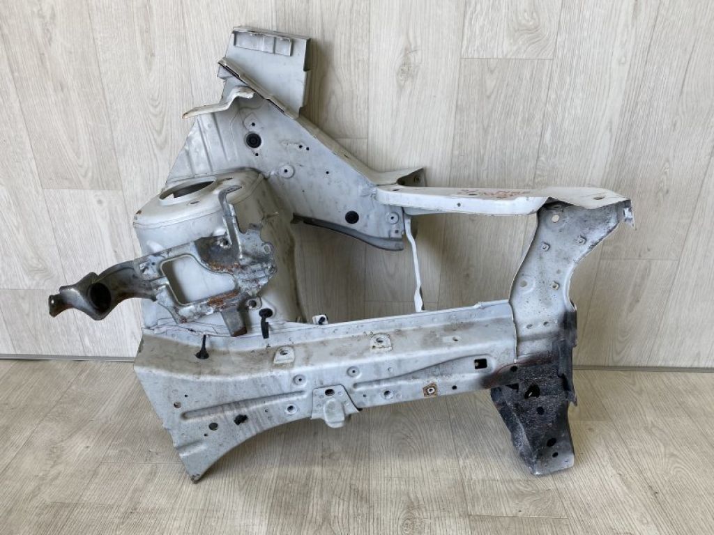 F4181-3LMMA | Лонжерон передн. лев. NISSAN NV200 USA 13-