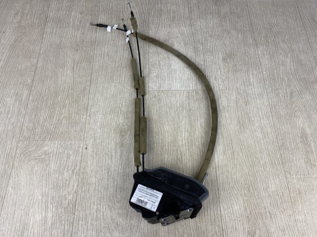 80500-3LM0B | Замок двери передн. прав. NISSAN NV200 USA 13-