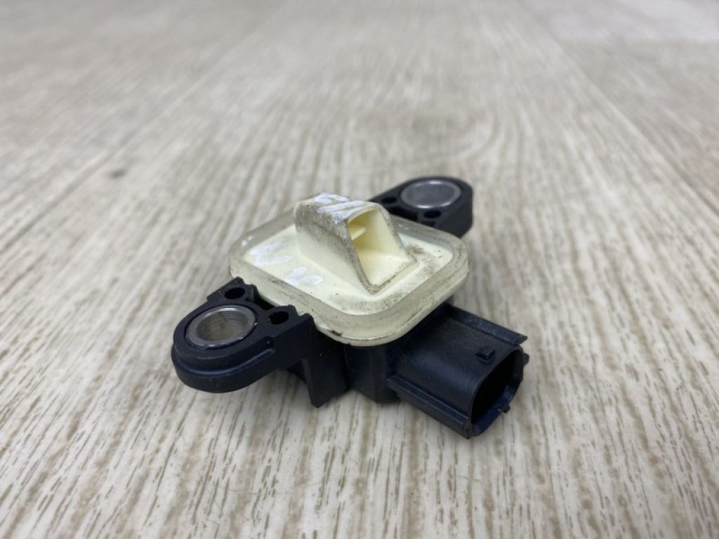 98836-1MA0A | Датчик удару NISSAN NV200 USA 13-