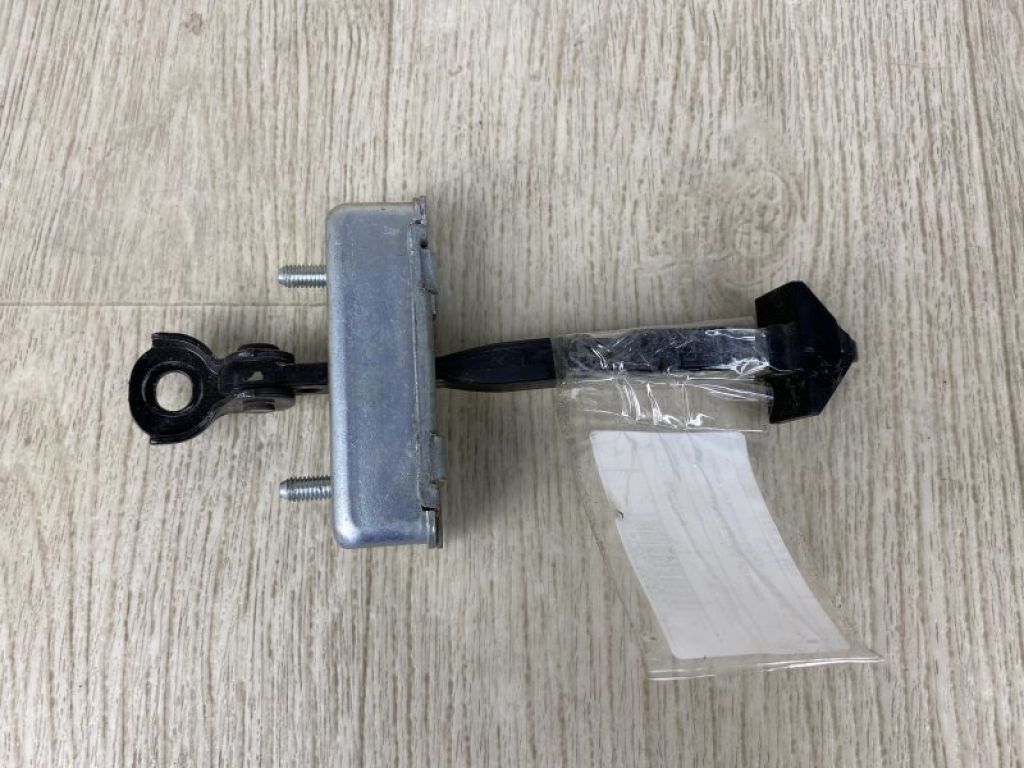 GHP9-72-270A | Ограничитель двери задн. MAZDA 6 GJ 12- - Фото 2