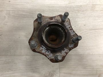 Маточина колеса задн. MAZDA 3 BM 13-19