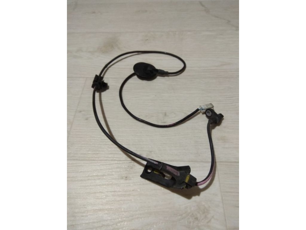 BJS7-43-71Y | Датчик ABS задн. MAZDA 3 BM 13-19