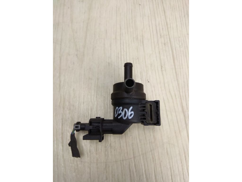 28910-2E000 | Клапан абсорберу KIA FORTE YD 12-