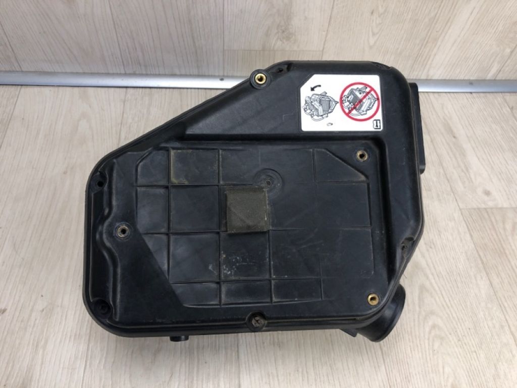 5145596AA | Корпус воздушного фильтра JEEP COMPASS 06-16