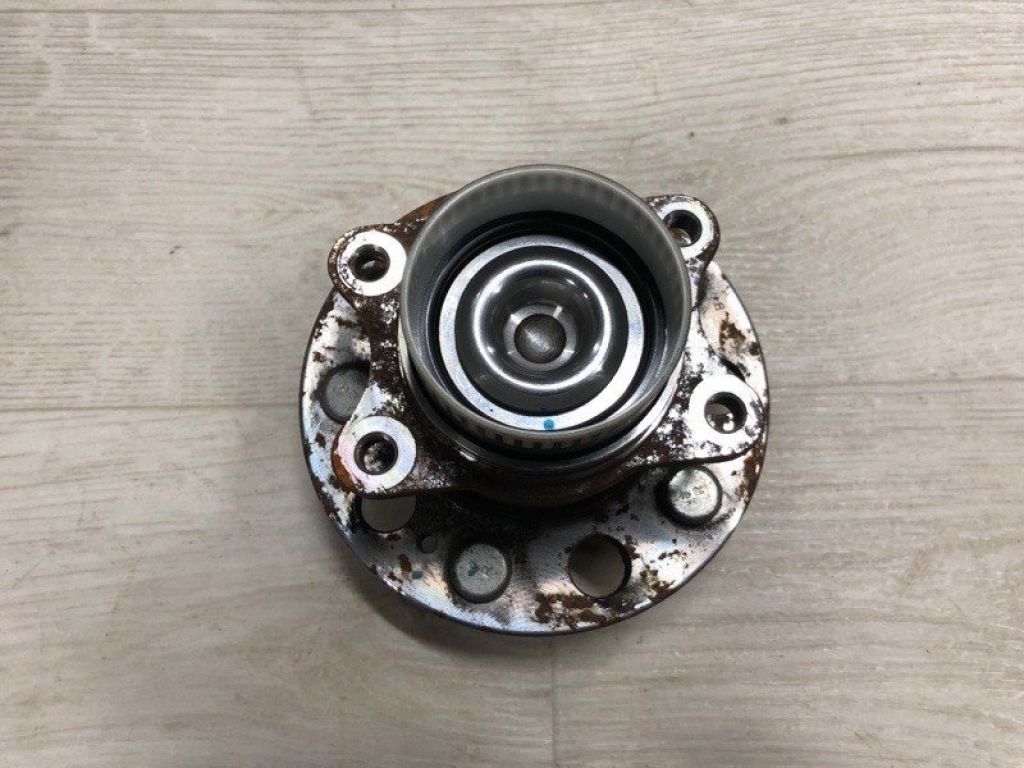 52730-3S200 | Маточина колеса задн. HYUNDAI SONATA YF 10-14
