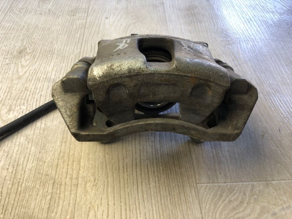 58130-D4100 | Суппорт тормозной передн. прав. HYUNDAI SONATA LF 2014- - Фото 2