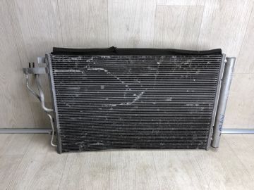 Радіатор кондиціонера HYUNDAI ELANTRA MD 10-15