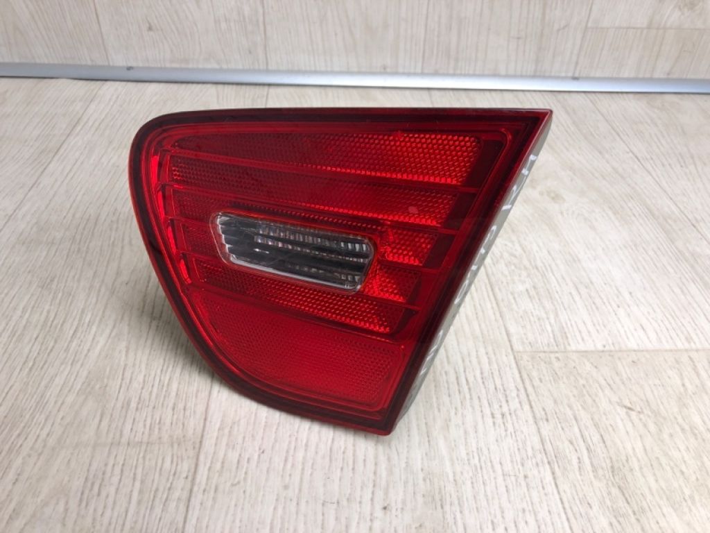 92404-2H000 | Ліхтар внутрішній задн. прав. HYUNDAI ELANTRA HD 06-11