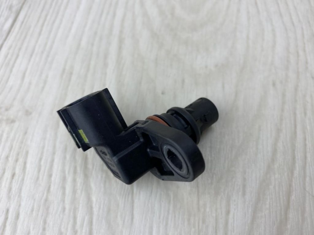 39350-2E200 | Датчик положення распредвала HYUNDAI ELANTRA AD 16-