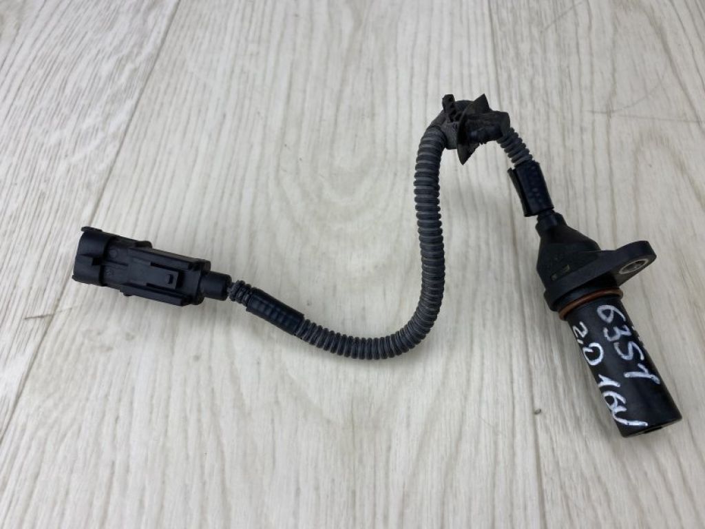 39180-2B000 | Датчик положения коленвала HYUNDAI ELANTRA AD 16-