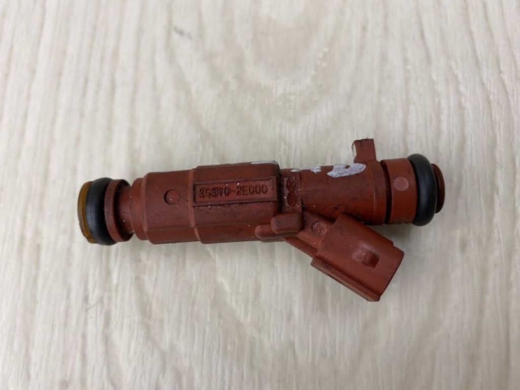 35310-2E000 | Форсунка паливна HYUNDAI ELANTRA AD 16-