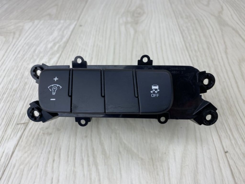 93700-F2200TRY | Блок кнопок торпедо лів. HYUNDAI ELANTRA AD 16-