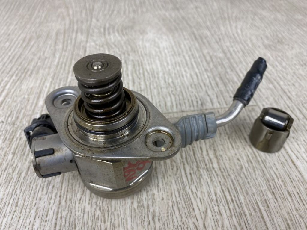 35320-2B220 | Тнвд (бензин) HYUNDAI ACCENT RB 10-