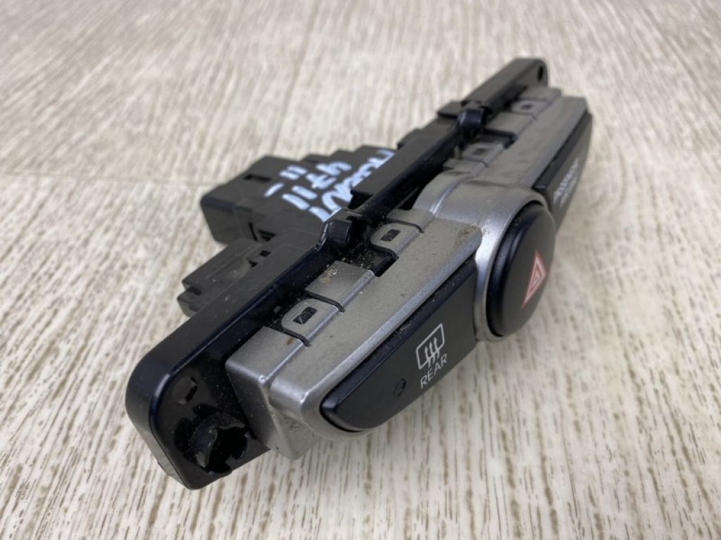 93790-4L0004X | Кнопка аварійної сигналізації HYUNDAI ACCENT RB 10- - Фото 4