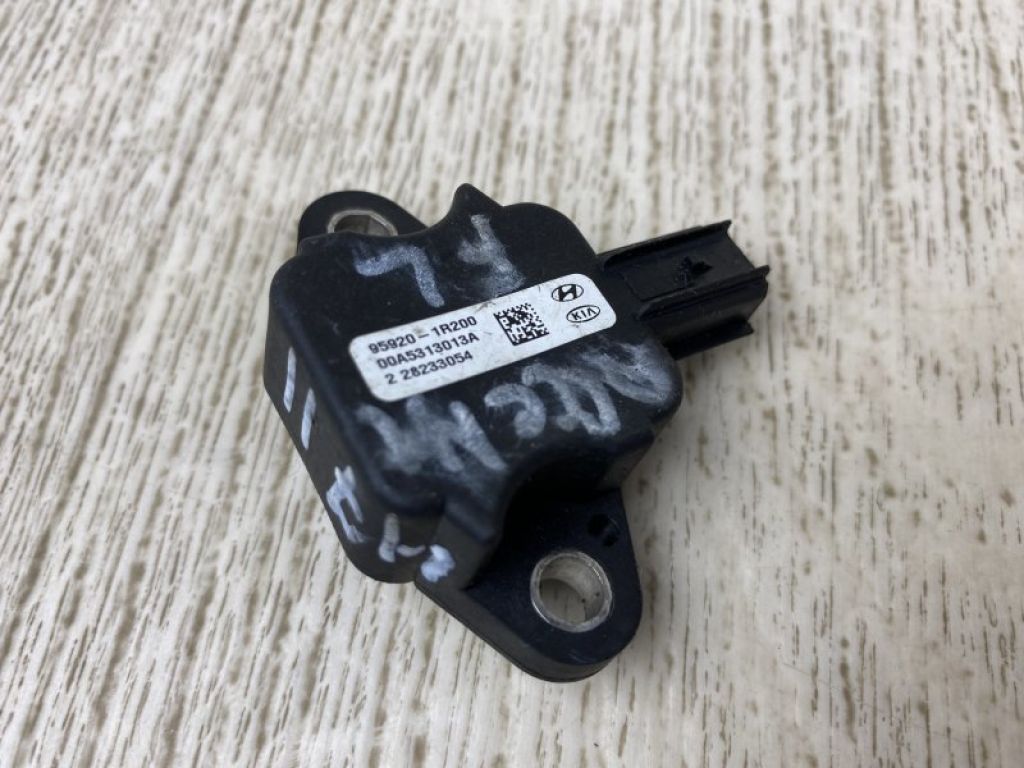 95920-1R200 | Датчик удара HYUNDAI ACCENT RB 10- - Фото 3