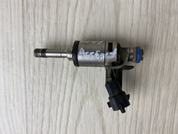 Форсунка паливна HYUNDAI ACCENT RB 10-