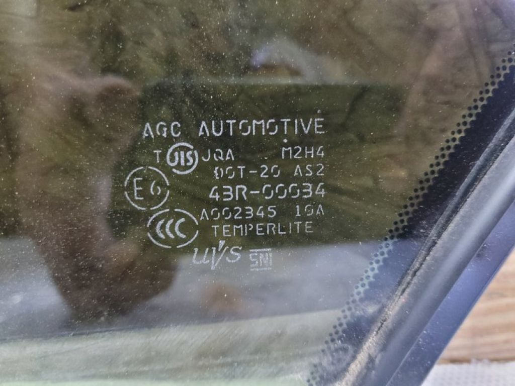 82263-6HE0A | Скло дверей глухе задн. лів. INFINITI Q50 20- - Фото 3