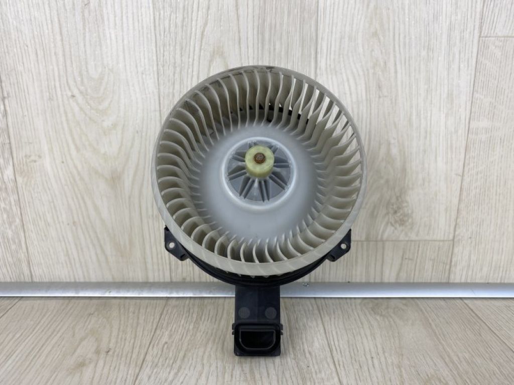 79310-T2F-A01 | Моторчик пічки HONDA ACCORD COUPE CT 12- - Фото 2