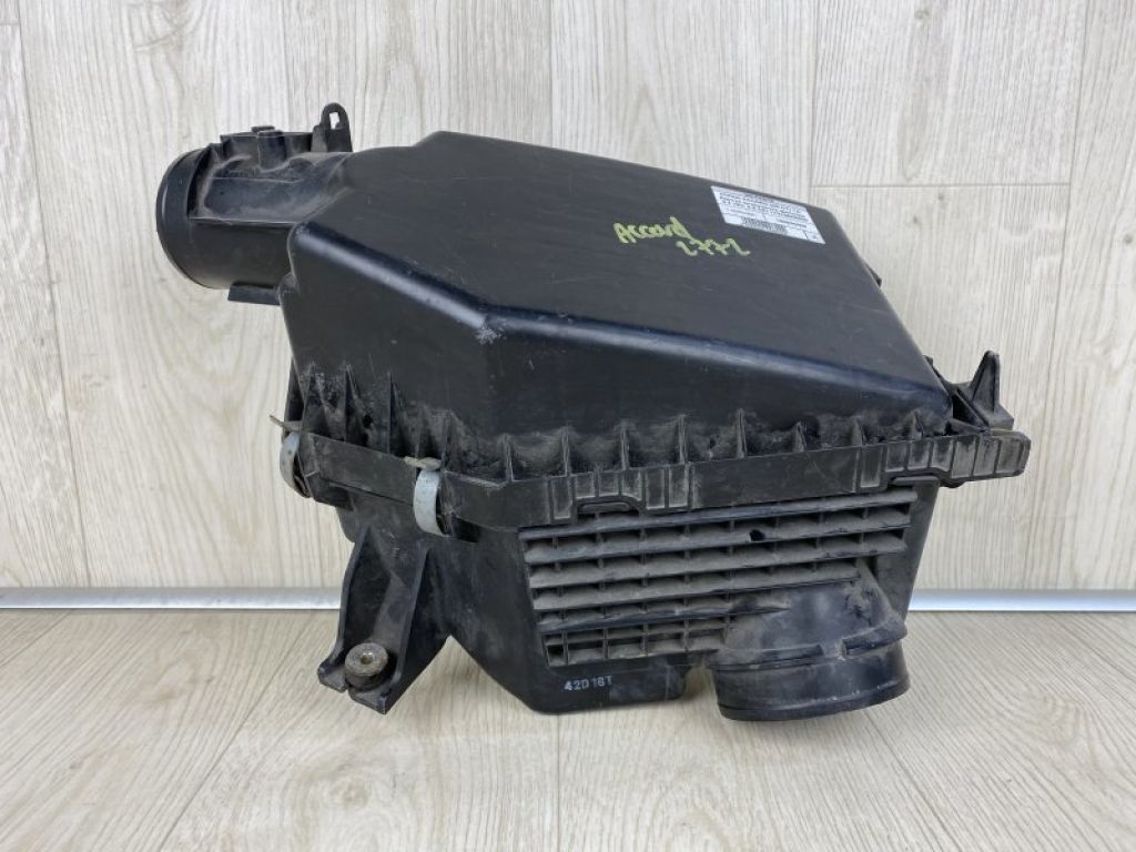 17210-5A2-A00 | Корпус повітряного фільтра HONDA ACCORD COUPE CT 12- - Фото 4
