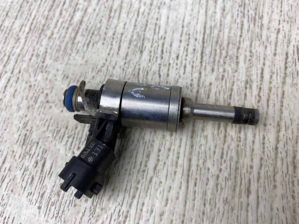 12663380 | Форсунка топливная GMC ACADIA 12-16