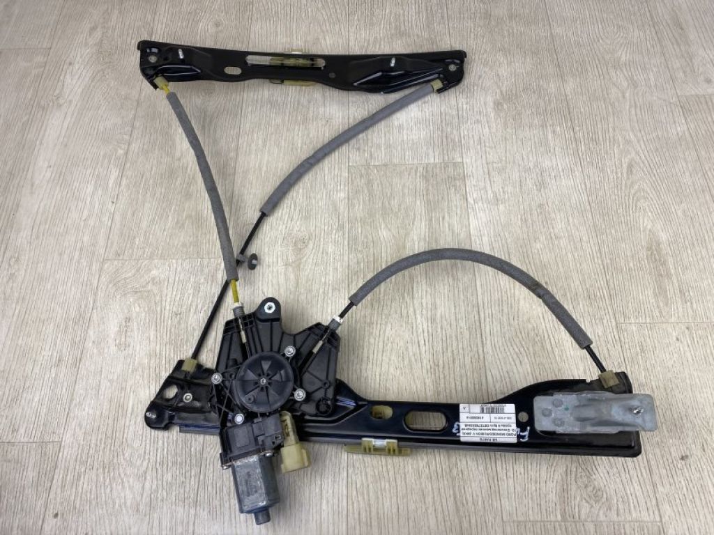 DS7Z-5423208-A | Склопідйомник передн. прав. FORD FUSION 14-