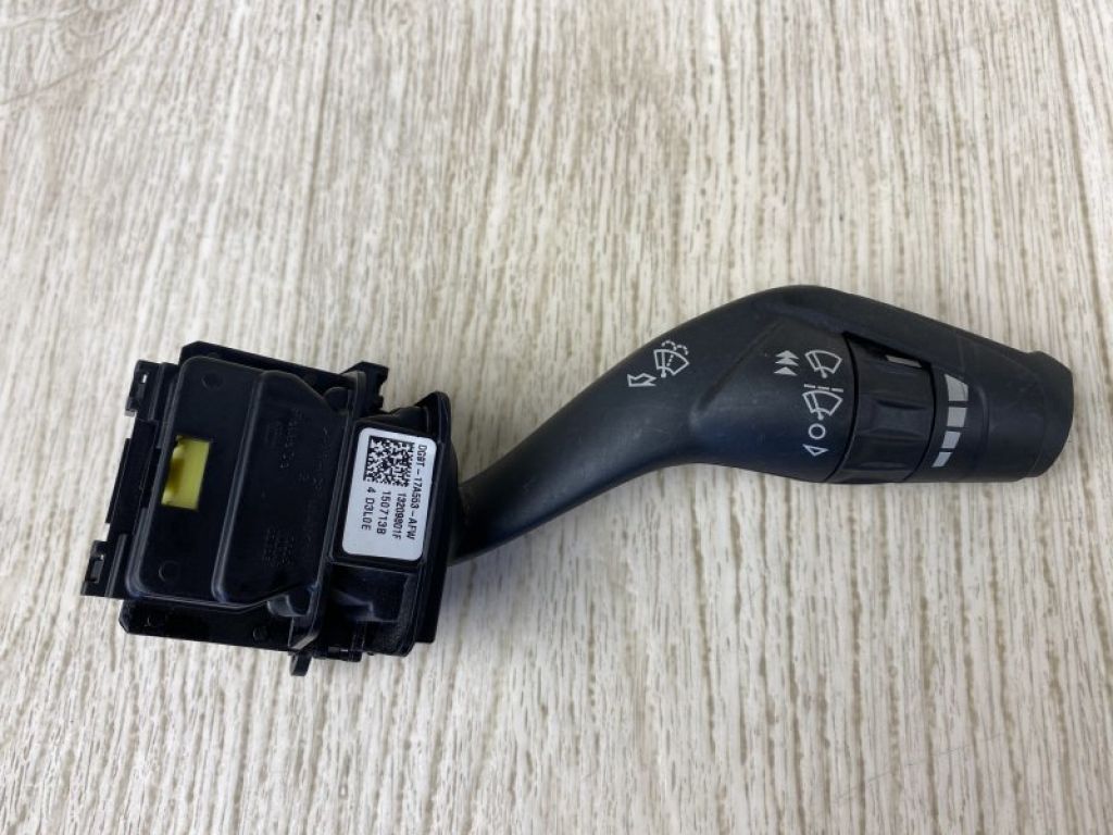 DG9Z-17A553-AA | Подрулевой переключатель прав. FORD FUSION 14-